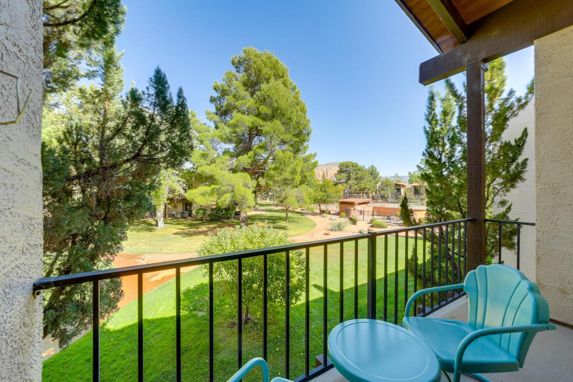 Sedona Condo Mtn Views, Balcony And Hot Tub Access Bagian luar foto